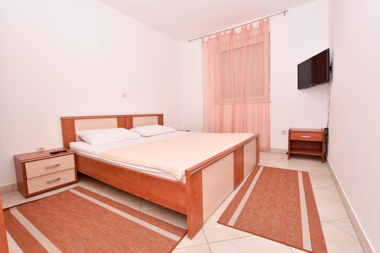 Apartment Jaspis Биоград-на-Мору Экстерьер фото