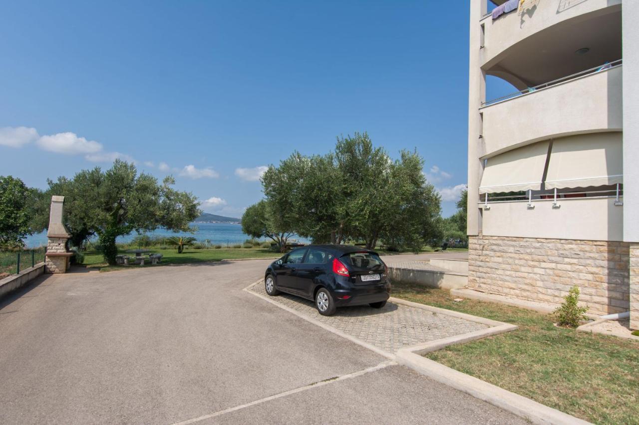 Apartment Jaspis Биоград-на-Мору Экстерьер фото